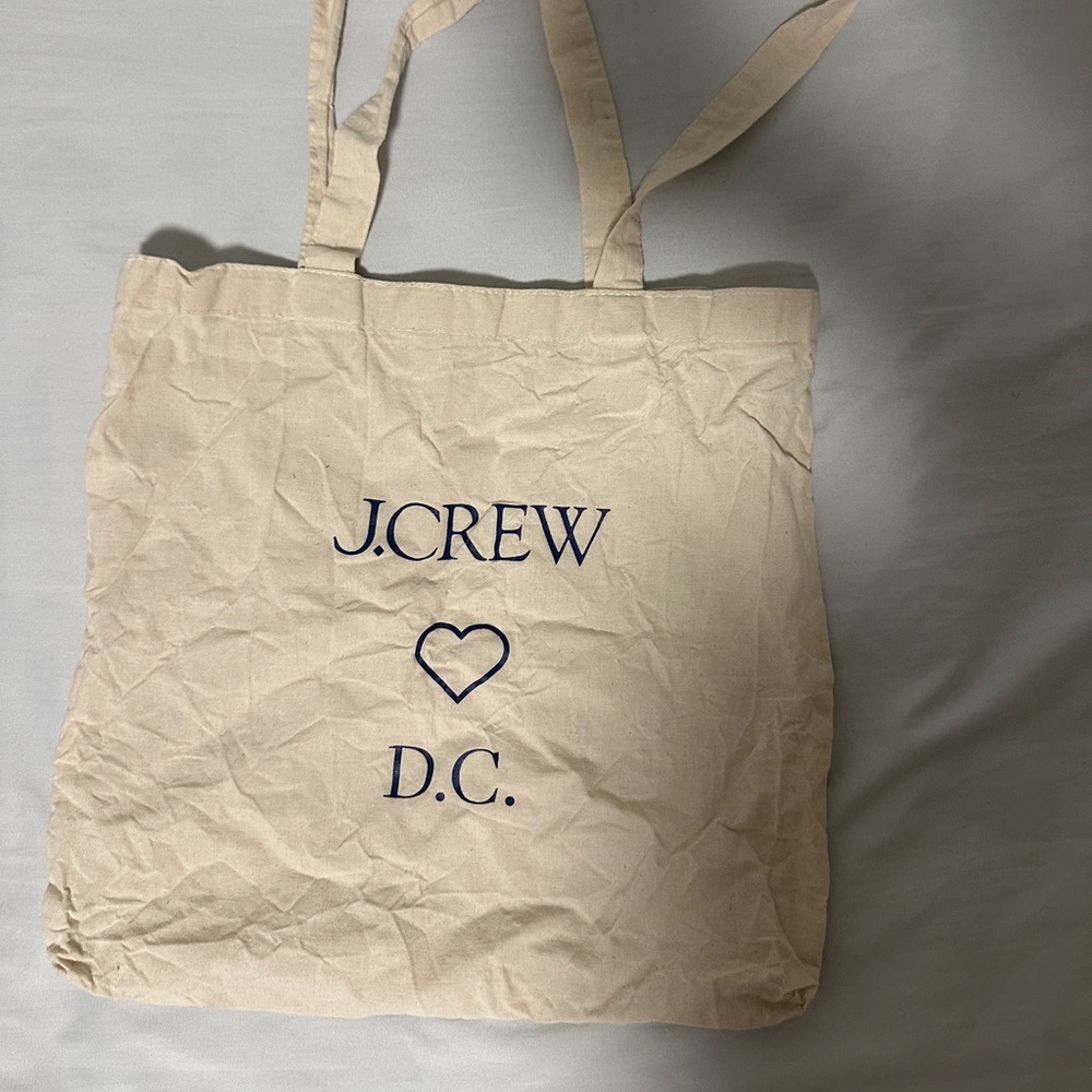 Tote bag
